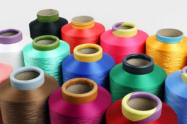 Recycled polyester yarn raw material source